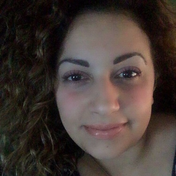 Meet your Posher, Joy - Picture 1 of 2